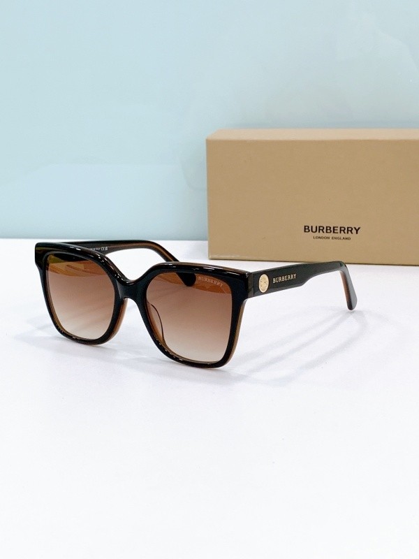 Burberry Sunglasses AAAA-3243