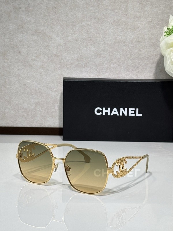 CHNL Sunglasses AAAA-5713