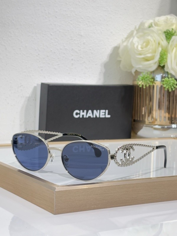 CHNL Sunglasses AAAA-5703