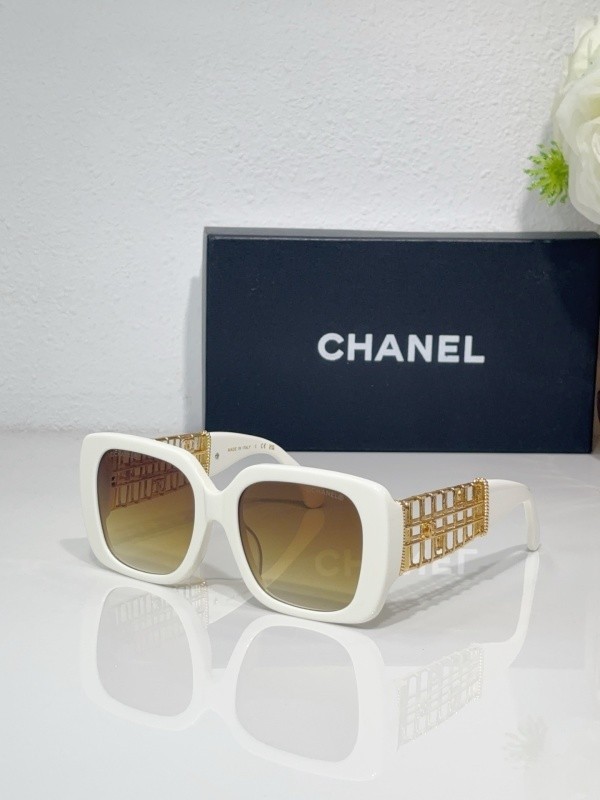 CHNL Sunglasses AAAA-6028