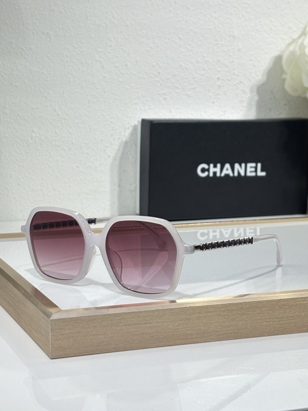 CHNL Sunglasses AAAA-5825