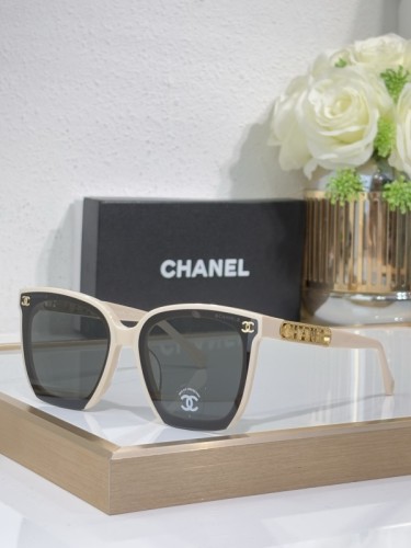 CHNL Sunglasses AAAA-5729