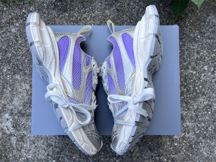 B 17FW Tripe-S High End Sneaker-672