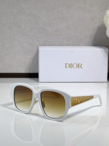 Dior Sunglasses AAAA-4150