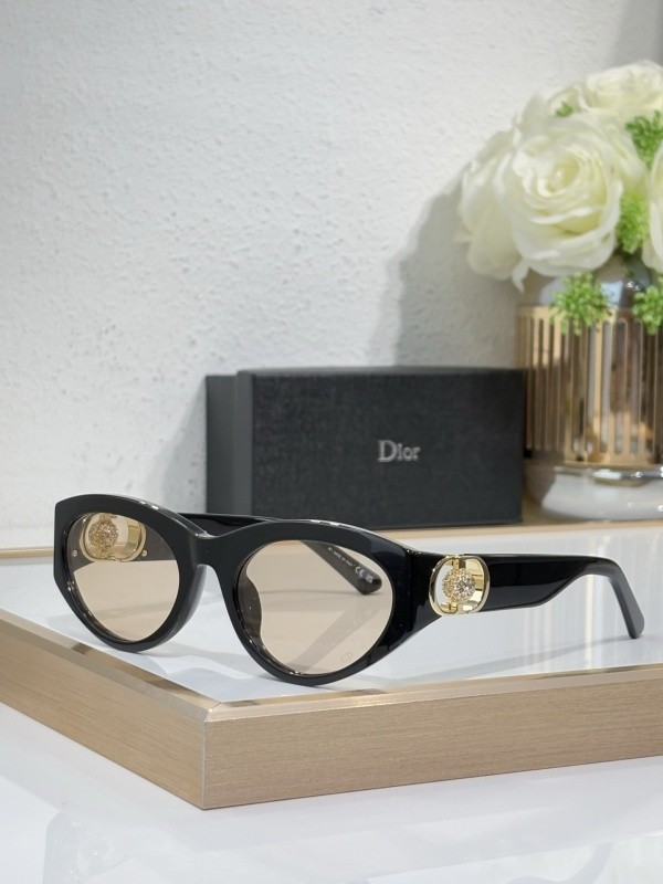 Dior Sunglasses AAAA-3881
