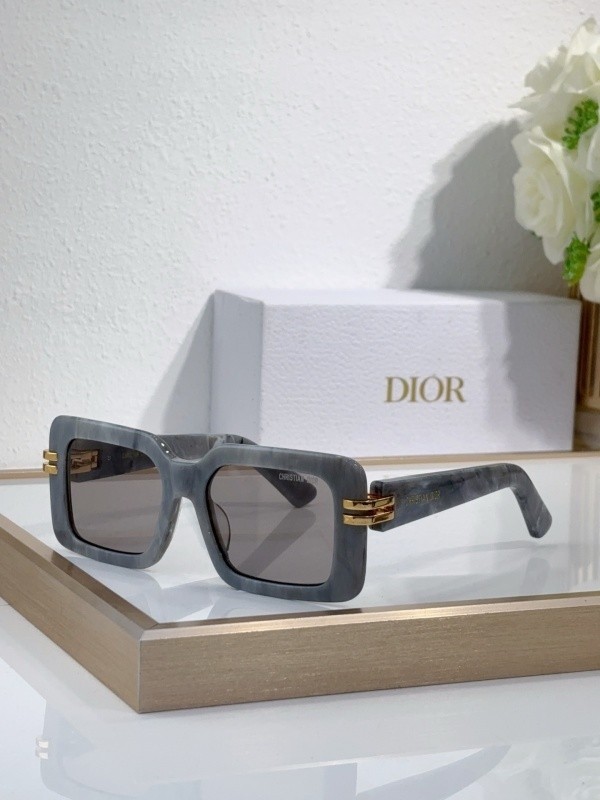 Dior Sunglasses AAAA-4221