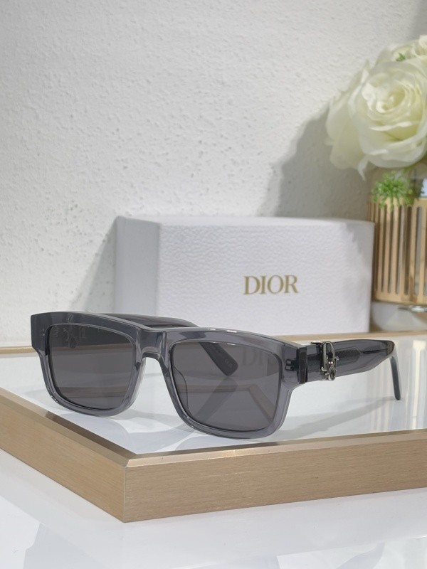 Dior Sunglasses AAAA-4189