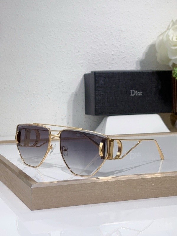 Dior Sunglasses AAAA-4236
