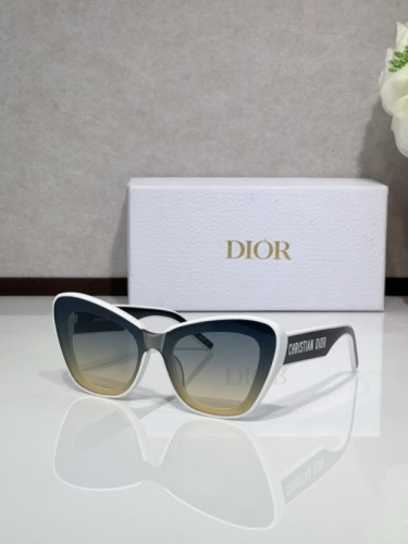 Dior Sunglasses AAAA-4229
