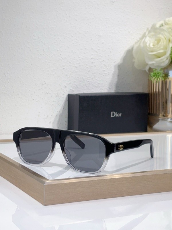 Dior Sunglasses AAAA-3915