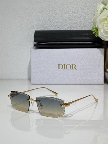 Dior Sunglasses AAAA-4281