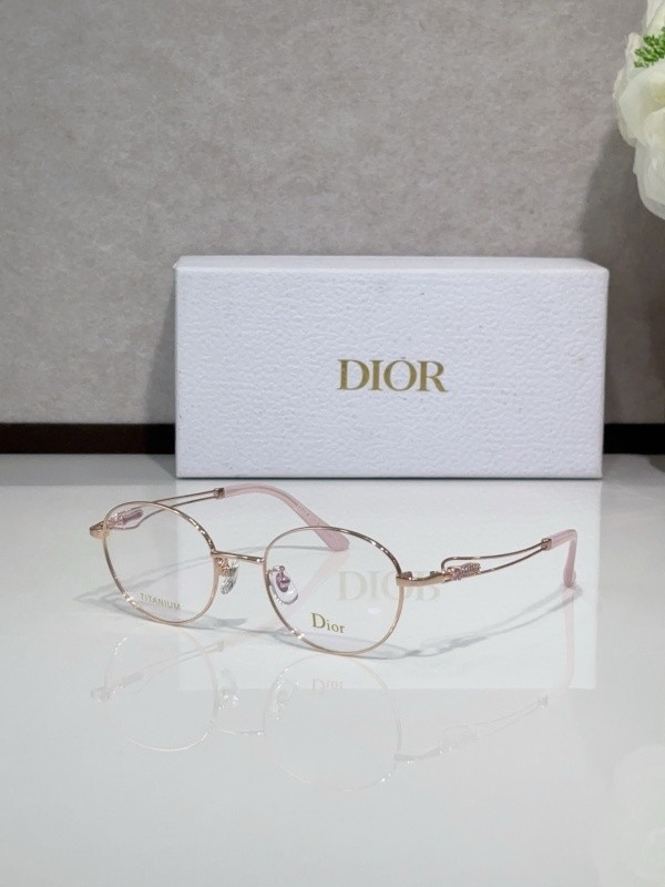 Dior Sunglasses AAAA-3938