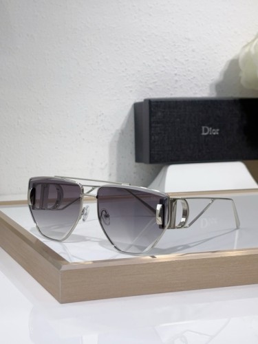 Dior Sunglasses AAAA-4242