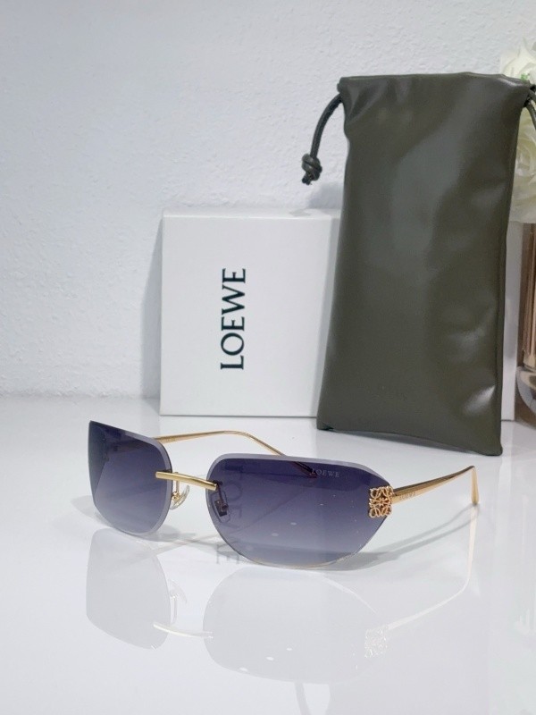 Loewe Sunglasses AAAA-999