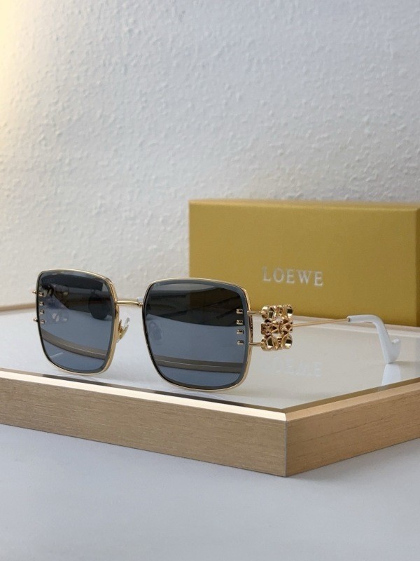 Loewe Sunglasses AAAA-1047