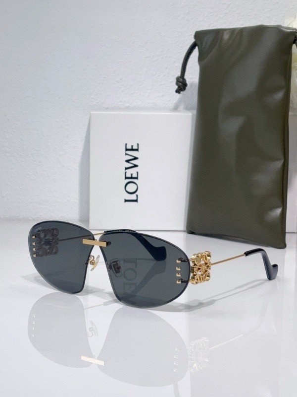 Loewe Sunglasses AAAA-1005