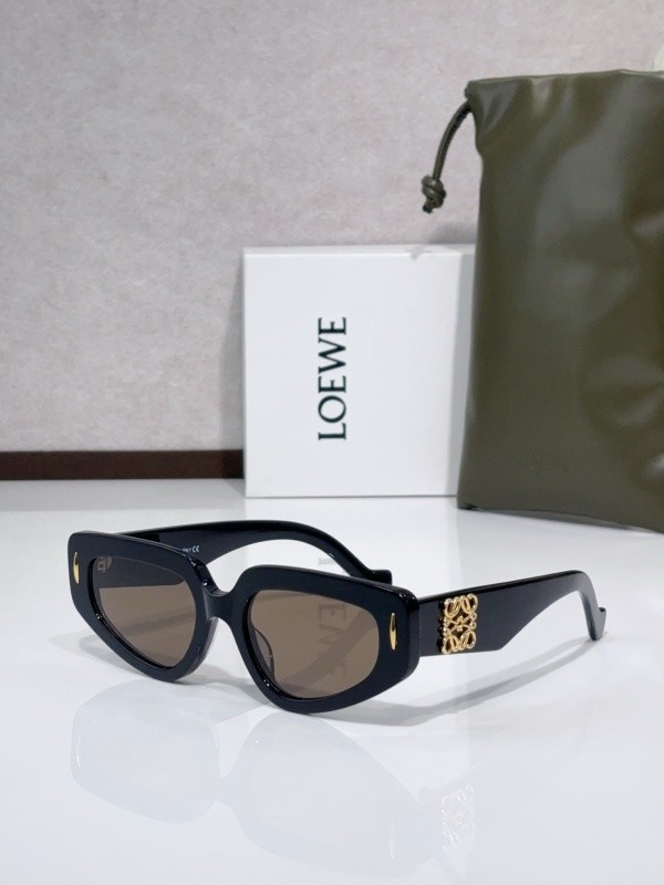 Loewe Sunglasses AAAA-1034