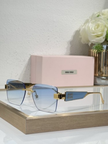 Miu Miu Sunglasses AAAA-2339