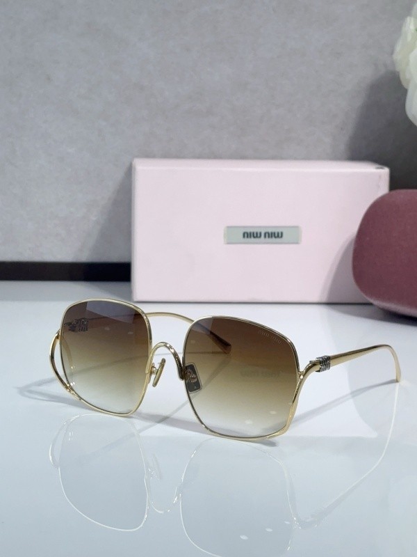 Miu Miu Sunglasses AAAA-2455