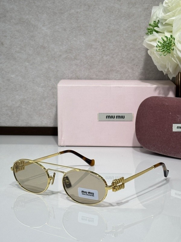 Miu Miu Sunglasses AAAA-2409