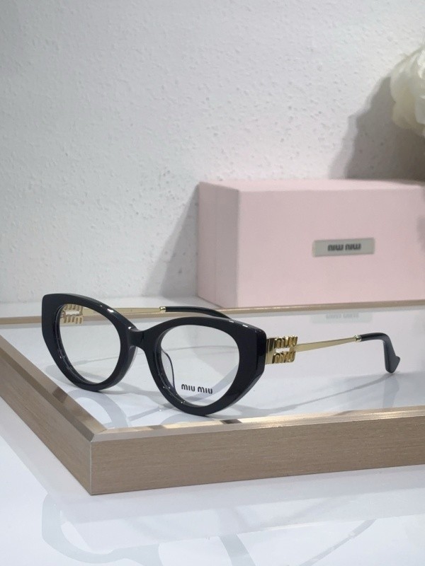 Miu Miu Sunglasses AAAA-2418