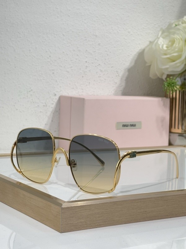 Miu Miu Sunglasses AAAA-2353