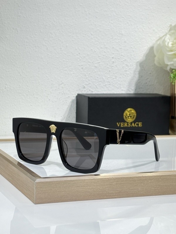 Versace Sunglasses AAAA-3950