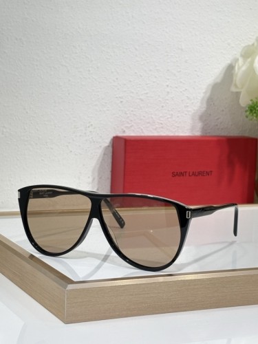 YL  Sunglasses AAAA-1492