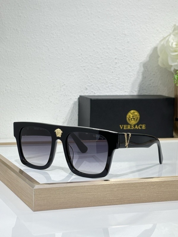 Versace Sunglasses AAAA-3948