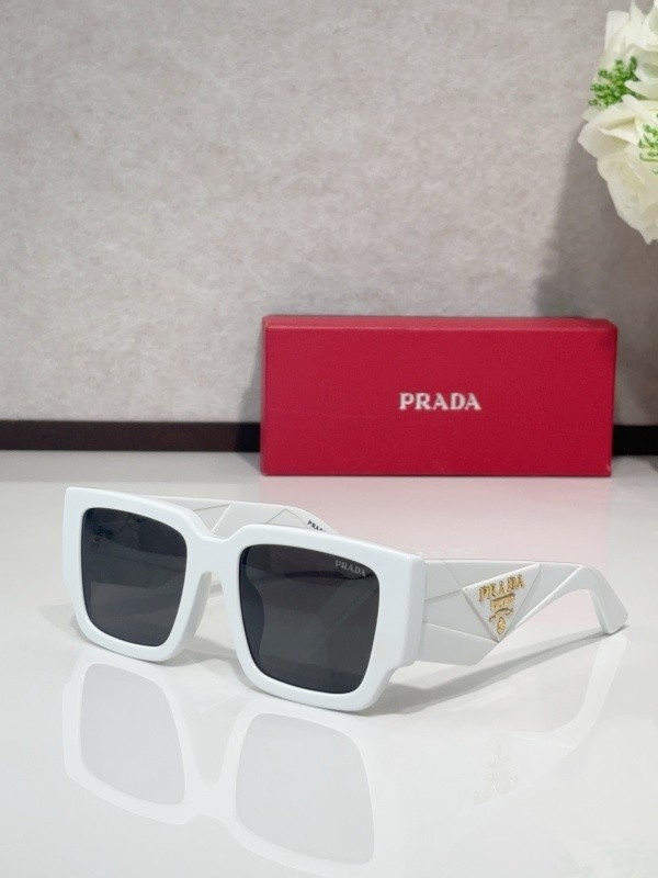 Prada Sunglasses AAAA-7201