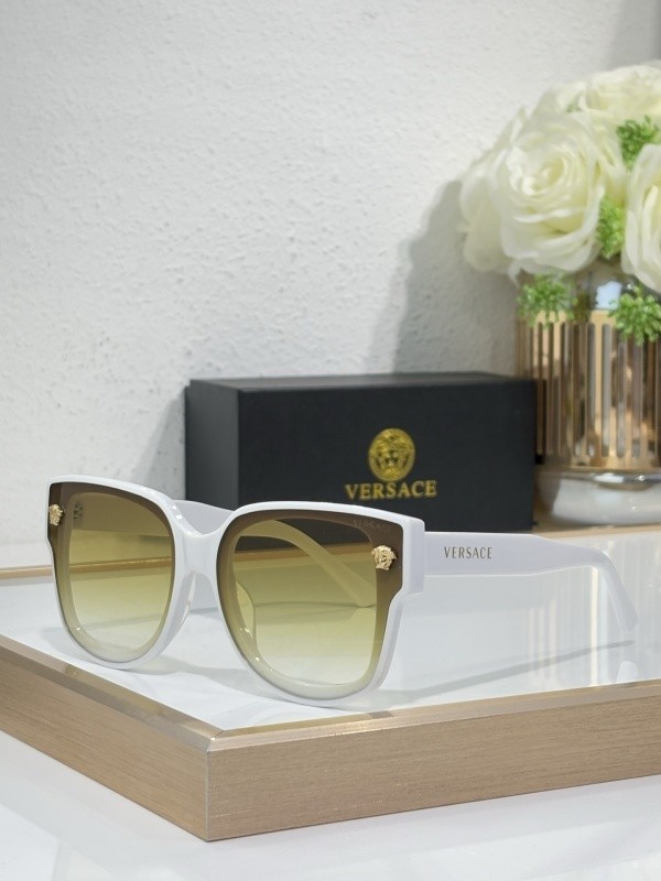 Versace Sunglasses AAAA-3945