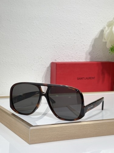 YL  Sunglasses AAAA-1484