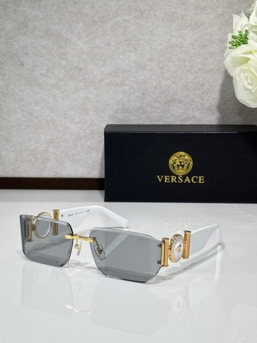 Versace Sunglasses AAAA-3972