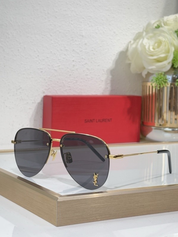 YL  Sunglasses AAAA-1381