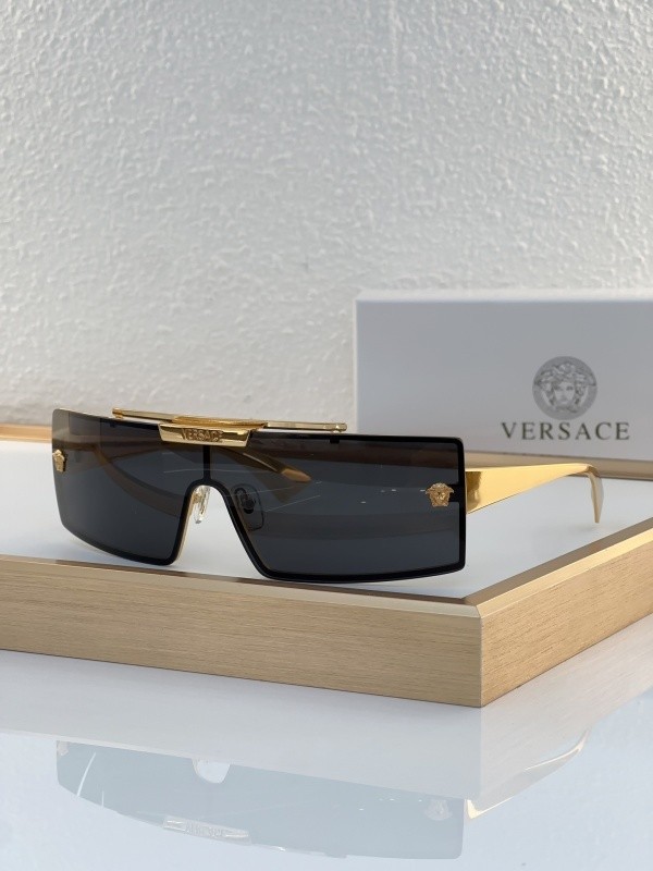 Versace Sunglasses AAAA-3956