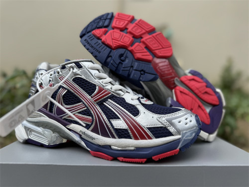 B 17FW Tripe-S High End Sneaker-674