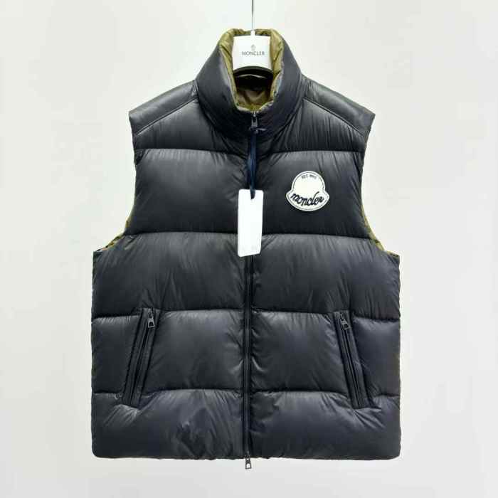 Moncler Vest High End Quality-003
