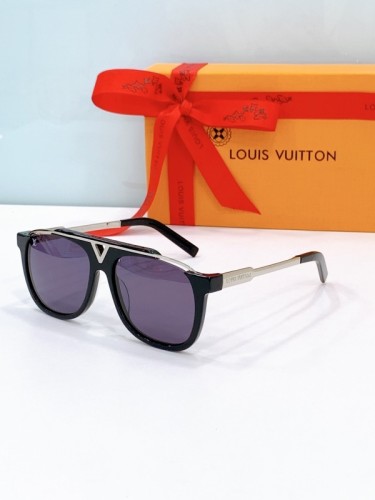LV Sunglasses AAAA-6829