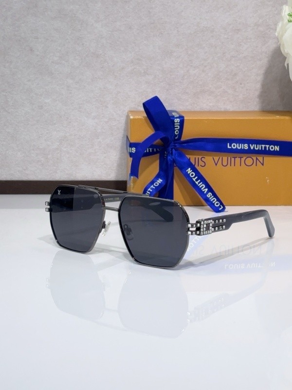 LV Sunglasses AAAA-6817