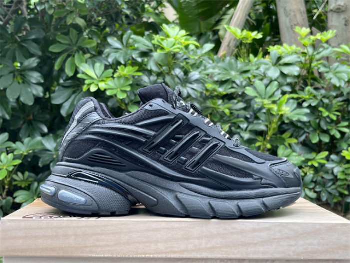 Pharrell Willams x AD Jellyfish-012