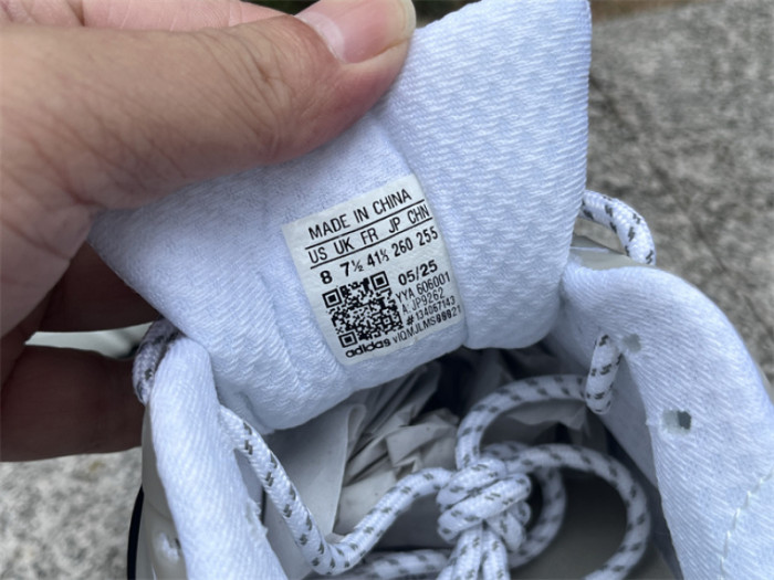 Pharrell Willams x AD Jellyfish-011