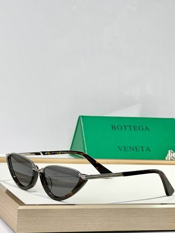 Bottega Veneta Sunglasses AAAA-533