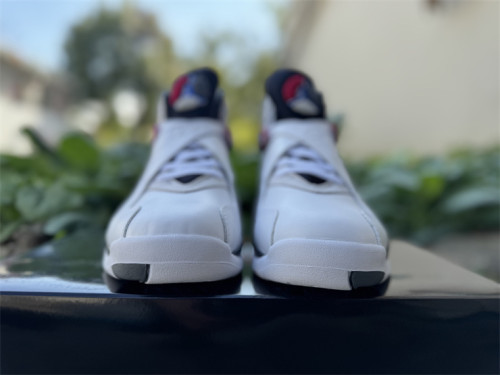 Authentic Jordan 8 Retro Bugs Bunny 2025