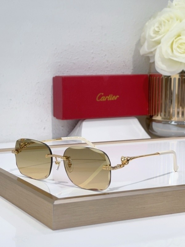 Cartier Sunglasses AAAA-9082