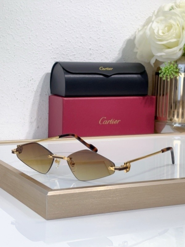 Cartier Sunglasses AAAA-9073