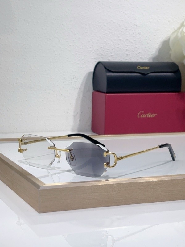 Cartier Sunglasses AAAA-8950