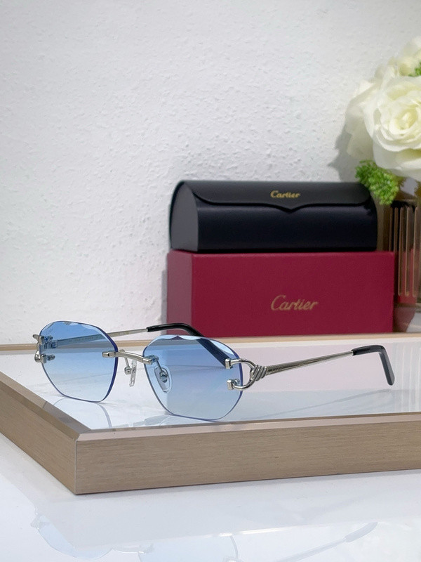 Cartier Sunglasses AAAA-10122