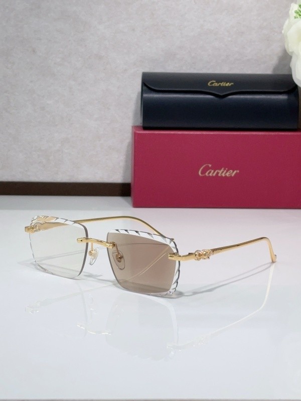 Cartier Sunglasses AAAA-10730