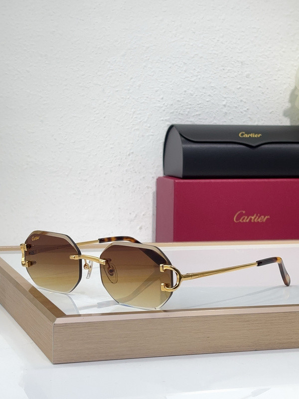 Cartier Sunglasses AAAA-10139