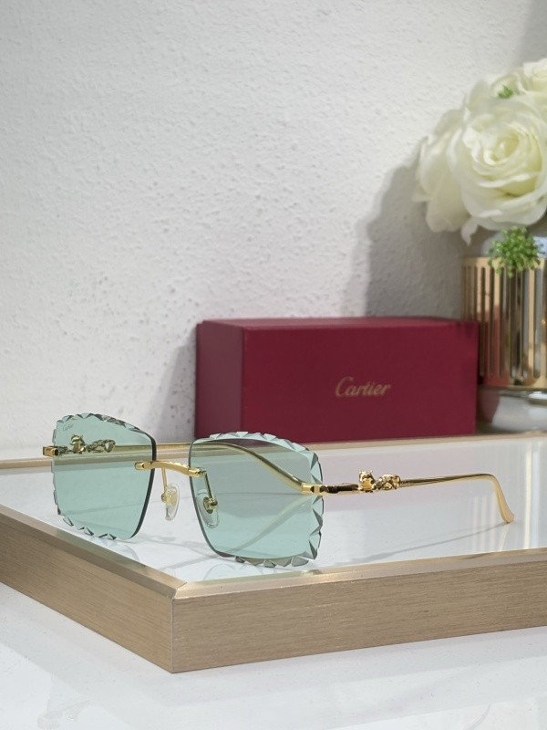 Cartier Sunglasses AAAA-10803